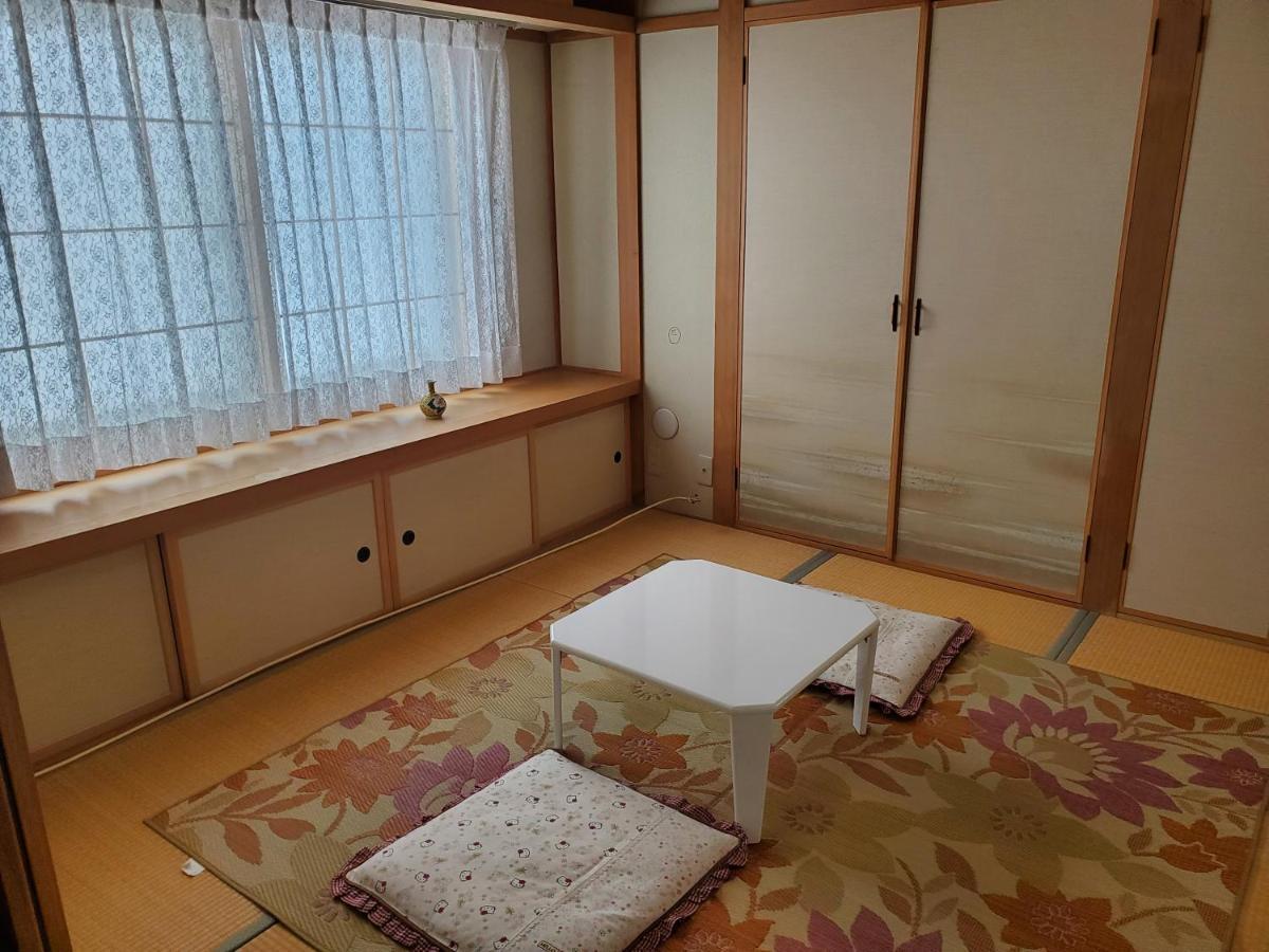 Guest House Ebisan Furano Exterior photo